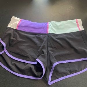 Lululemon Speed Up Low-Rise Lined Short